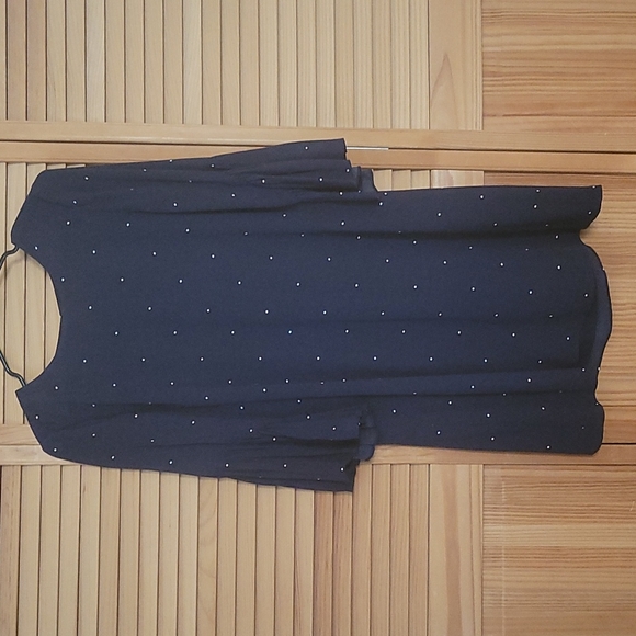 Vince Camuto - Flowing 3/4 sleeve dress - Picture 3 of 5